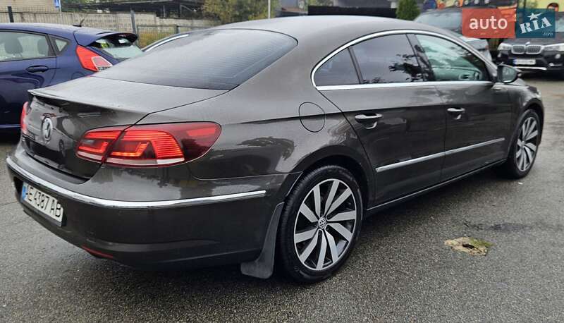 Купе Volkswagen CC / Passat CC 2012 в Києві