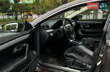 Купе Volkswagen CC / Passat CC 2013 в 