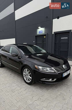 Купе Volkswagen CC / Passat CC 2012 в Калуші