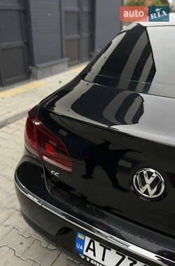 Купе Volkswagen CC / Passat CC 2012 в 