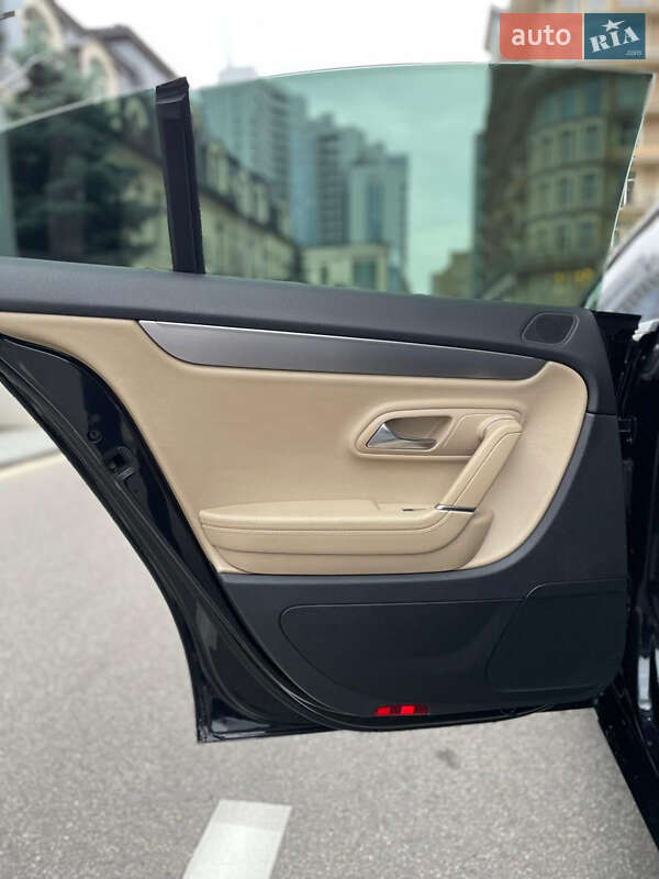 Купе Volkswagen CC / Passat CC 2013 в Києві фото 19 Купе Volkswagen CC / Passat CC 2013 в Києві