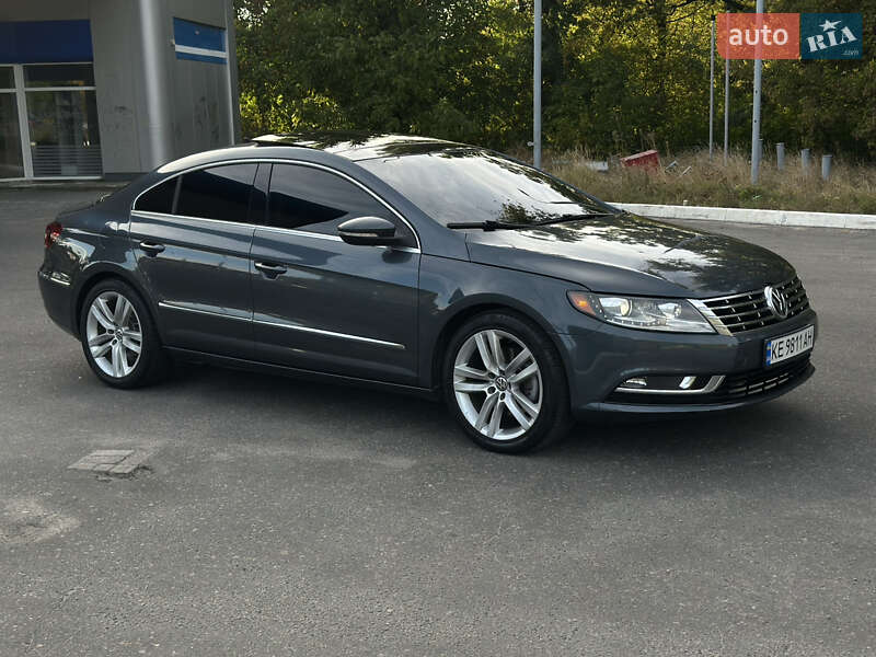 Купе Volkswagen CC / Passat CC 2012 в Днепре