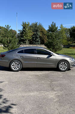 Купе Volkswagen CC / Passat CC 2012 в 