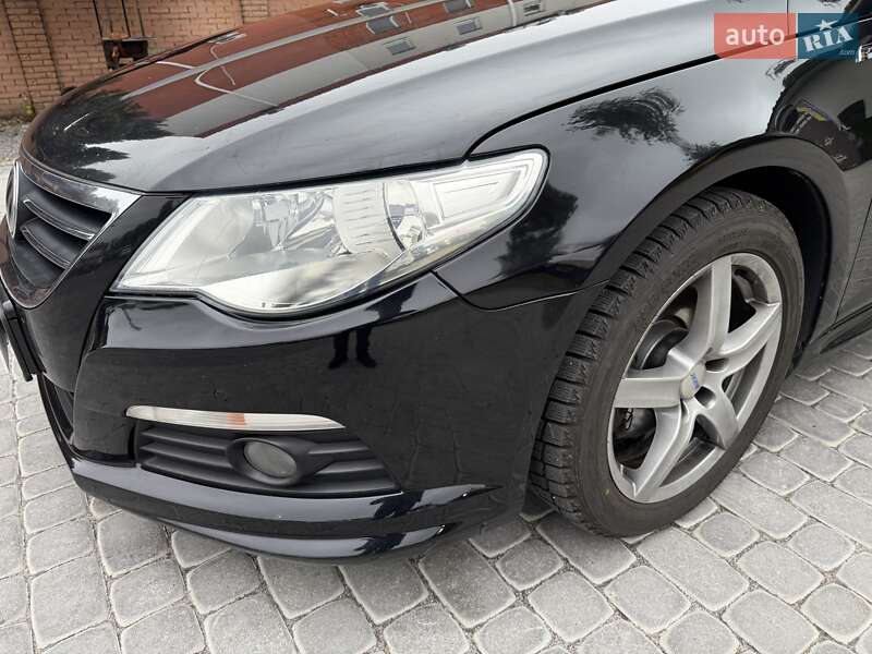 Купе Volkswagen CC / Passat CC 2011 в Вінниці