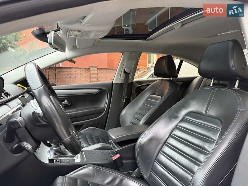 Купе Volkswagen CC / Passat CC 2011 в Вінниці