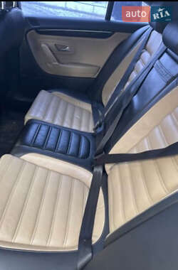 Купе Volkswagen CC / Passat CC 2012 в 
