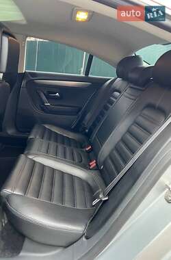 Купе Volkswagen CC / Passat CC 2012 в 