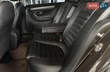Купе Volkswagen CC / Passat CC 2016 в 