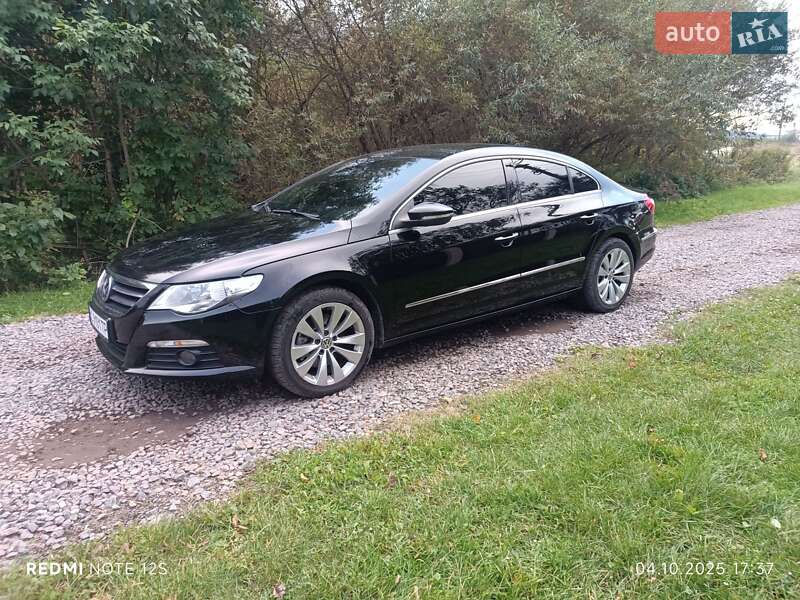 Купе Volkswagen CC / Passat CC 2010 в 