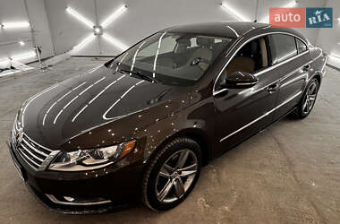 Купе Volkswagen CC / Passat CC 2013 в 