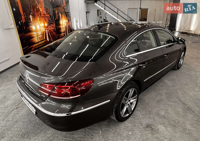 Купе Volkswagen CC / Passat CC 2013 в Виннице