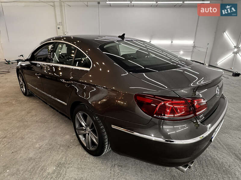 Купе Volkswagen CC / Passat CC 2013 в Виннице