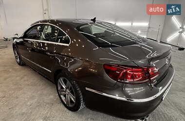 Купе Volkswagen CC / Passat CC 2013 в 
