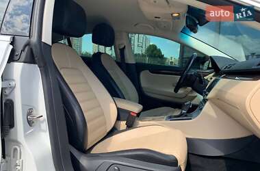 Купе Volkswagen CC / Passat CC 2016 в 