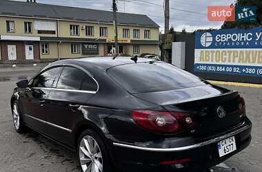 Купе Volkswagen CC / Passat CC 2011 в 