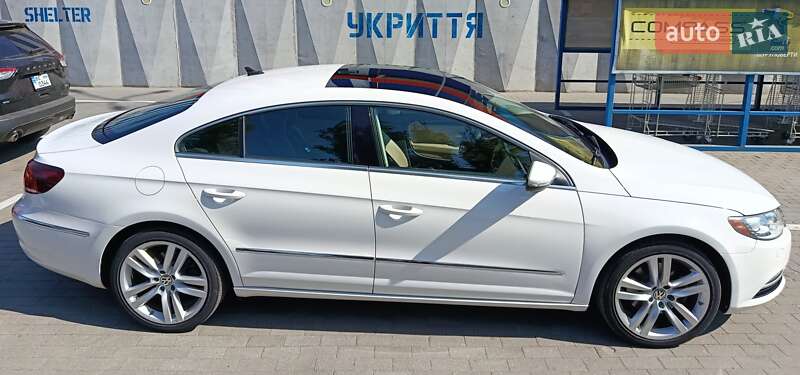 Купе Volkswagen CC / Passat CC 2014 в Николаеве
