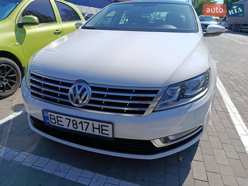 Купе Volkswagen CC / Passat CC 2014 в Николаеве