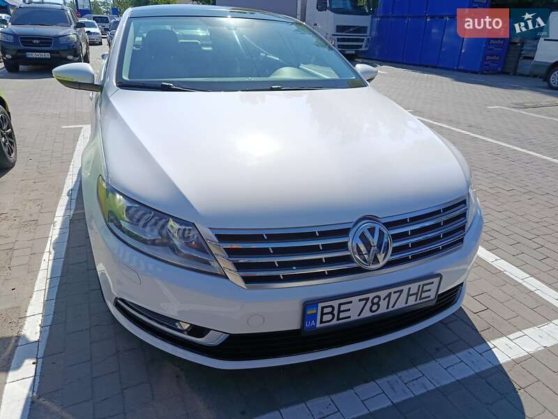 Купе Volkswagen CC / Passat CC 2014 в Николаеве
