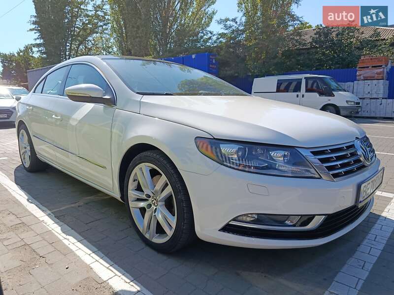Купе Volkswagen CC / Passat CC 2014 в Николаеве