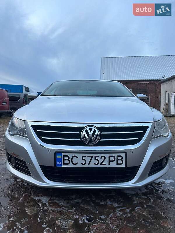 Купе Volkswagen CC / Passat CC 2009 в Радехові