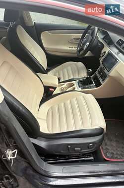Купе Volkswagen CC / Passat CC 2011 в 