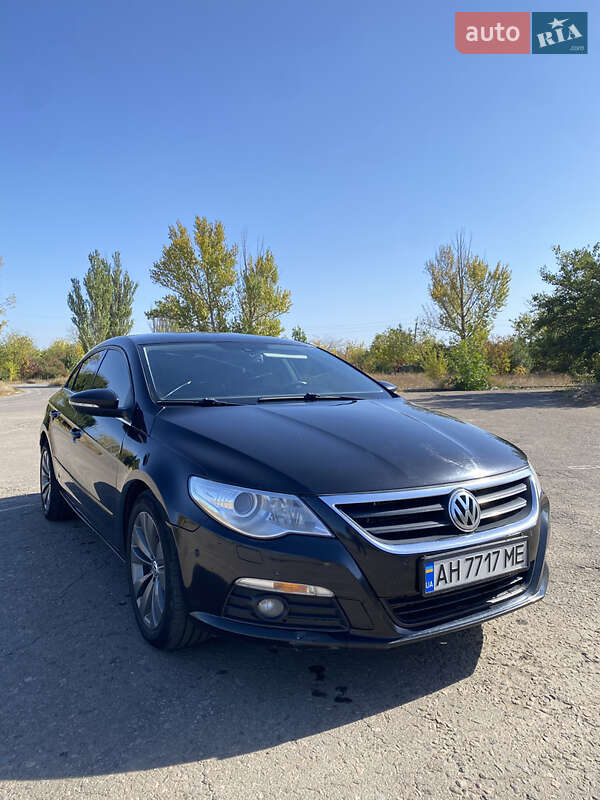 Купе Volkswagen CC / Passat CC 2009 в Краматорске