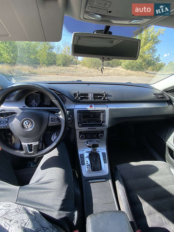 Купе Volkswagen CC / Passat CC 2009 в Краматорске