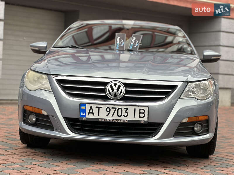 Купе Volkswagen CC / Passat CC 2010 в Івано-Франківську