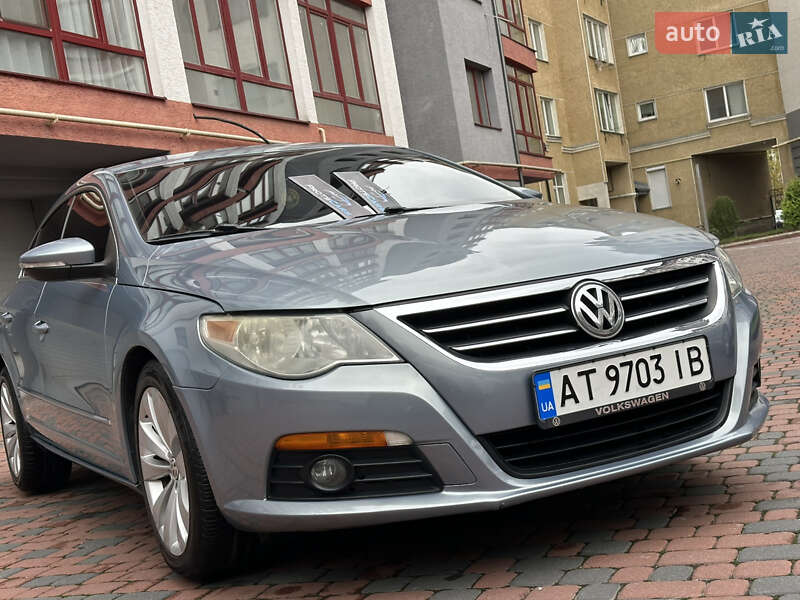 Купе Volkswagen CC / Passat CC 2010 в Івано-Франківську