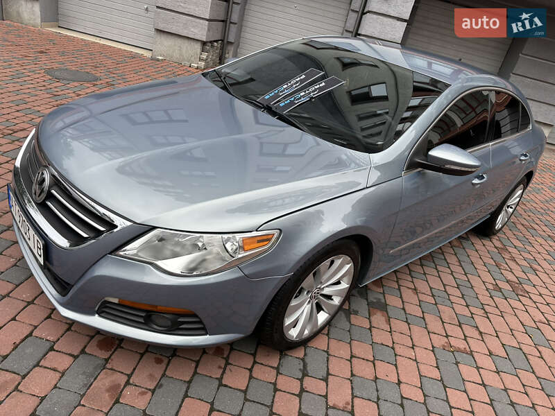 Купе Volkswagen CC / Passat CC 2010 в Івано-Франківську