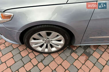 Купе Volkswagen CC / Passat CC 2010 в 