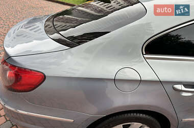 Купе Volkswagen CC / Passat CC 2010 в 