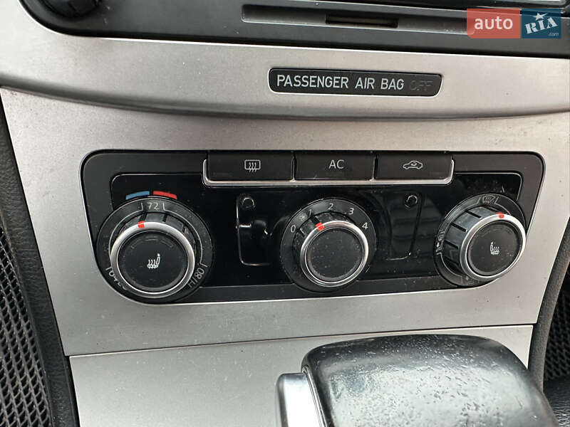 Купе Volkswagen CC / Passat CC 2010 в Івано-Франківську