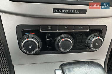 Купе Volkswagen CC / Passat CC 2010 в 