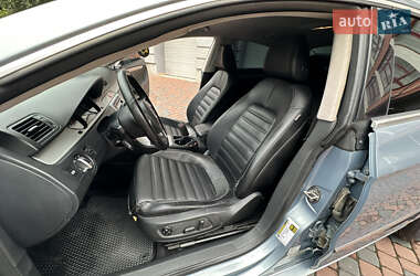 Купе Volkswagen CC / Passat CC 2010 в 