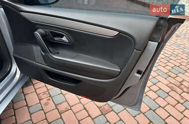 Купе Volkswagen CC / Passat CC 2010 в 
