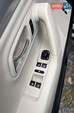 Купе Volkswagen CC / Passat CC 2011 в 