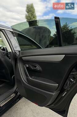 Купе Volkswagen CC / Passat CC 2010 в 