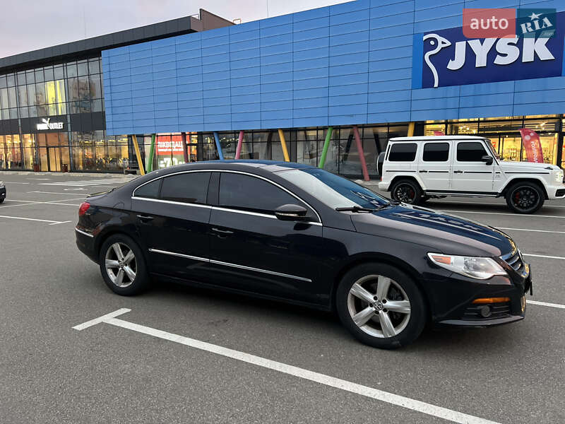 Купе Volkswagen CC / Passat CC 2010 в Киеве