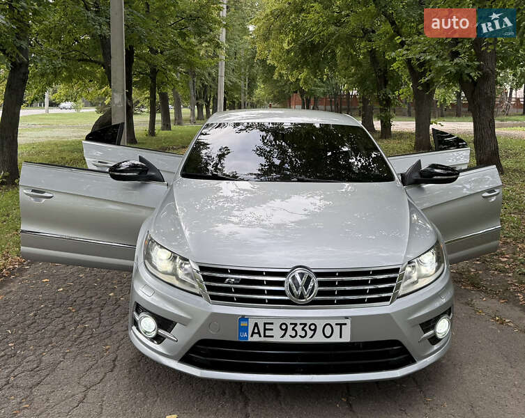Купе Volkswagen CC / Passat CC 2014 в 