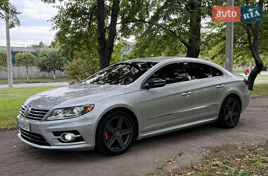 Купе Volkswagen CC / Passat CC 2014 в 