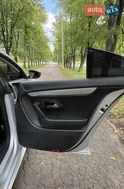 Купе Volkswagen CC / Passat CC 2014 в 