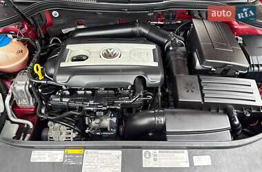 Купе Volkswagen CC / Passat CC 2014 в 