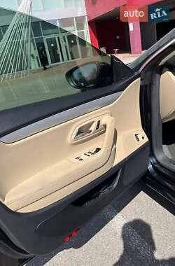 Купе Volkswagen CC / Passat CC 2013 в 