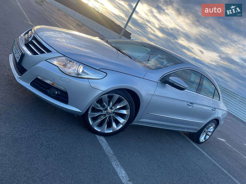 Купе Volkswagen CC / Passat CC 2009 в Львове фото 9 Купе Volkswagen CC / Passat CC 2009 в Львове