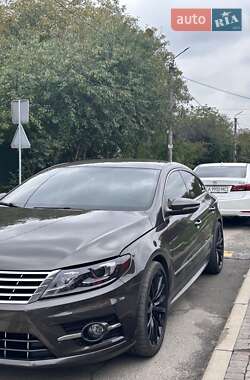 Купе Volkswagen CC / Passat CC 2015 в Белой Церкви