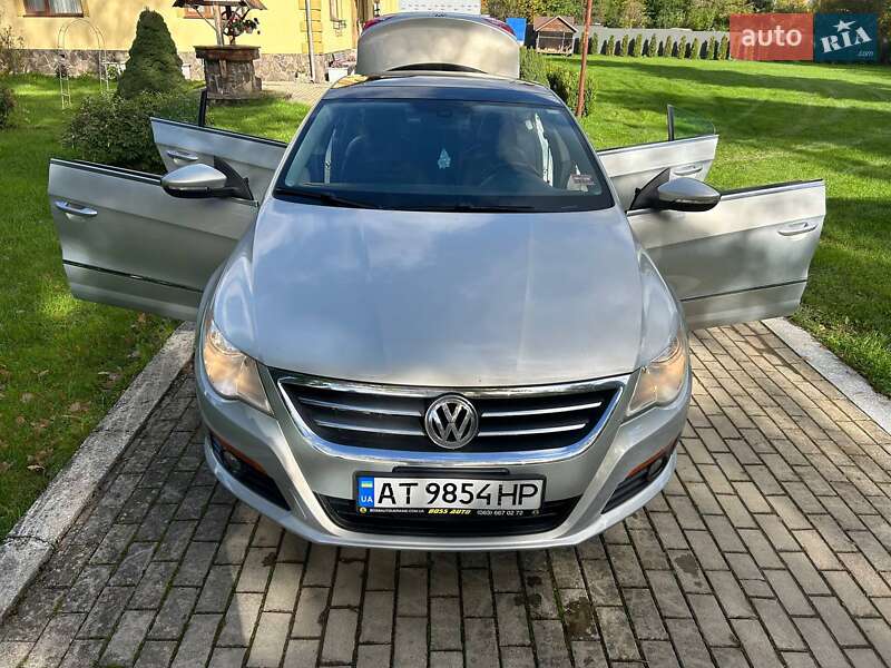 Купе Volkswagen CC / Passat CC 2010 в Ивано-Франковске
