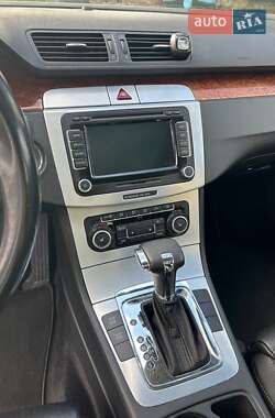 Купе Volkswagen CC / Passat CC 2010 в 