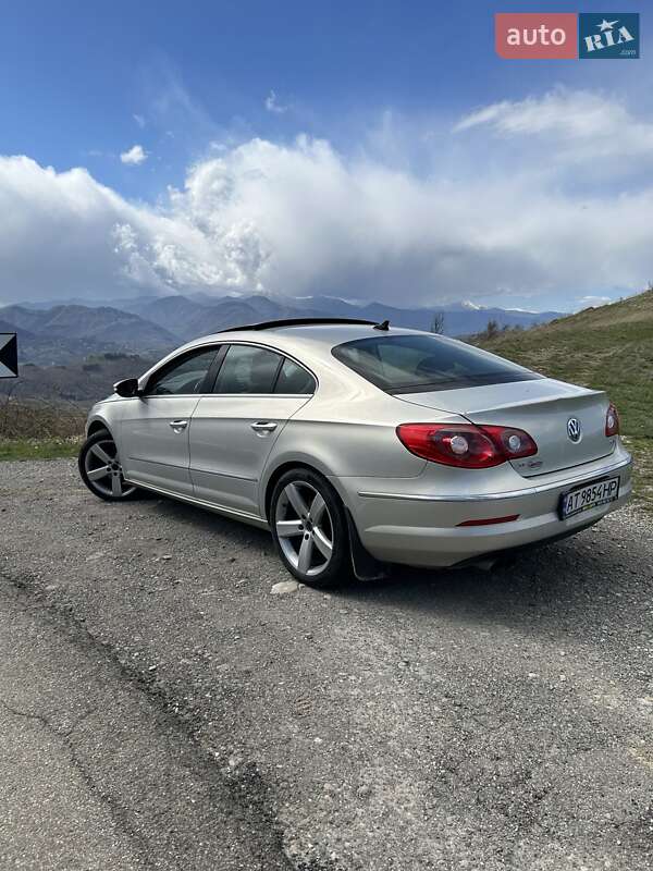 Купе Volkswagen CC / Passat CC 2010 в Ивано-Франковске