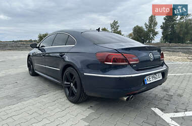 Купе Volkswagen CC / Passat CC 2013 в 